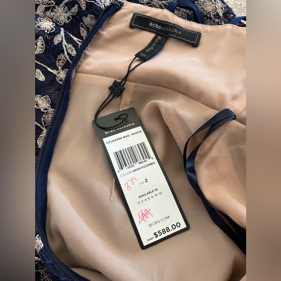 $588 NWT BCBGMAXAZRIA Floral Blooms Metallic Embroidered Ruffle Gown - Picture 14 of 15